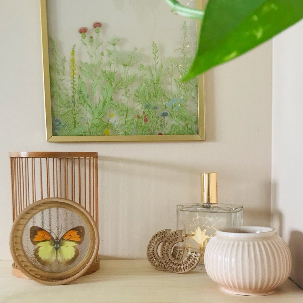 Vintage Bamboo Encapsulated ButterFly Ring Dish 🦋